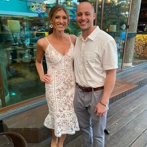 Lulu's White Lace Midi Dress